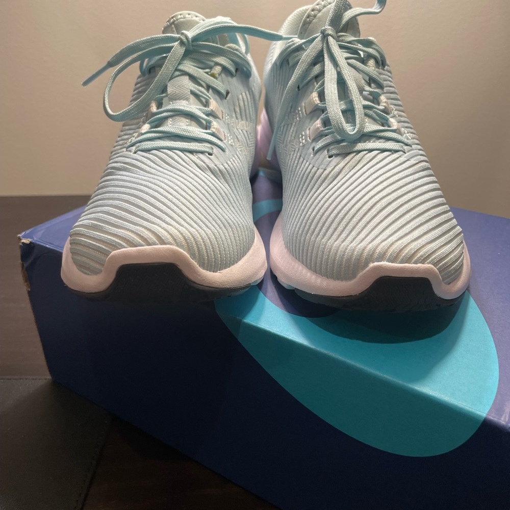 Asics Mint Green Sneaker - Women’s - Picture 3 of 5